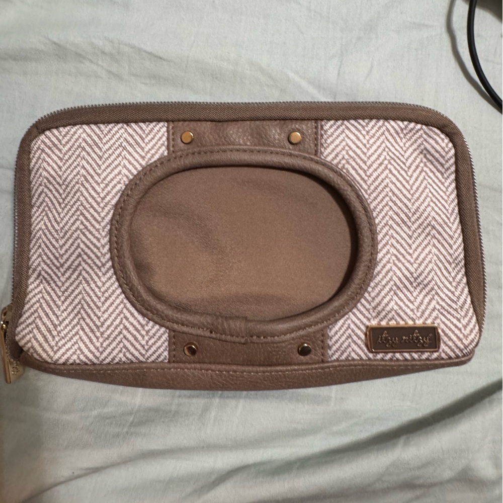 Itzy Ritzy Wipe Case